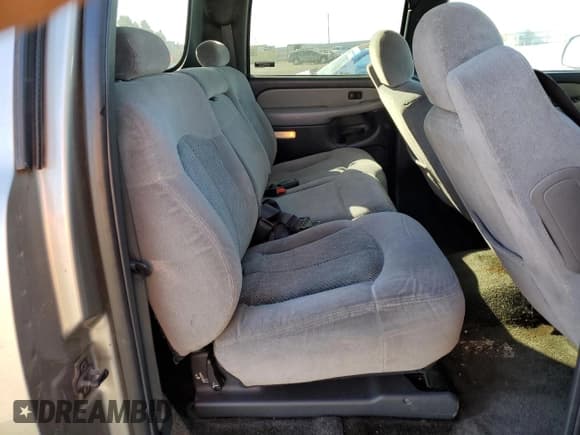 ✅ 2001 Chevrolet Suburban LT • VIN: 3GNFK16T81G130155 • Лот: 76208704. Опубликован ранее на Copart с пробегом 167 352 миль. Бесплатный доступ к архиву аукционных продаж из США и подробный отчёт об истории автомобиля на DreamBid. Изображение 11.