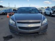 ✅ 2010 Chevrolet Malibu 1LT • VIN: 1G1ZC5EB8AF166439 • Lot: 75625924. Listed on Copart with 161,741 mi. Free auction sales archive from the USA and detailed vehicle history report at DreamBid. Image 5.