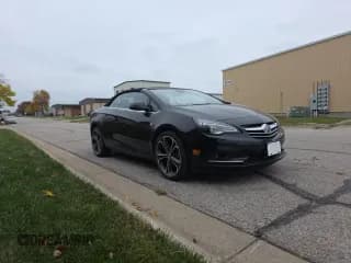 ✅ 2016 Buick Cascada Premium • VIN: W04WT3N58GG130062 • Lot: 90408065. Wystawiony na Copart z przebiegiem 46 998 mil. Bezpłatny archiwum sprzedaży aukcyjnych z USA i szczegółowy raport historii pojazdu na DreamBid. Zdjęcie 1.