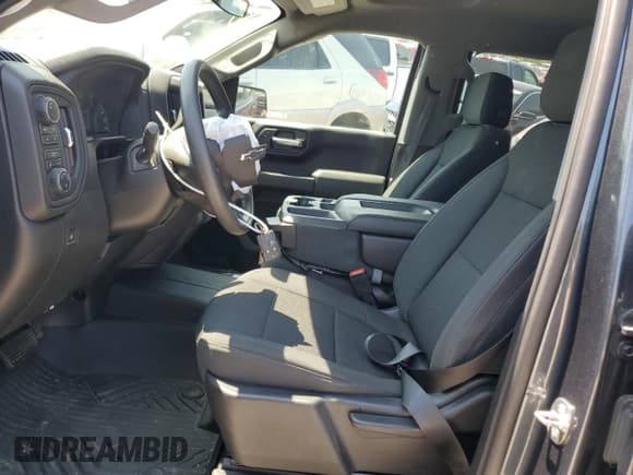 ✅ 2020 Chevrolet Silverado 1500 Custom Trail Boss • VIN: 1GCPYCEF7LZ162195 • Lot: 62842204. Wystawiony na Copart z przebiegiem 32 907 mil. Bezpłatny archiwum sprzedaży aukcyjnych z USA i szczegółowy raport historii pojazdu na DreamBid. Zdjęcie 7.