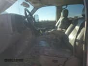 ✅ 2005 GMC Sierra 1500 • VIN: 1GTHC23275F938231 • Лот: 85245654. Опубликован ранее на Copart с пробегом 131 868 миль. Бесплатный доступ к архиву аукционных продаж из США и подробный отчёт об истории автомобиля на DreamBid. Изображение 7.