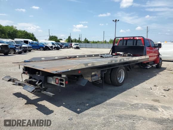 ✅ 2021 Chevrolet Silverado 1500 • VIN: 1HTKHPVK2MH263797 • Лот: 61871714. Опубликован ранее на Copart с пробегом 58 665 миль. Бесплатный доступ к архиву аукционных продаж из США и подробный отчёт об истории автомобиля на DreamBid. Изображение 3.