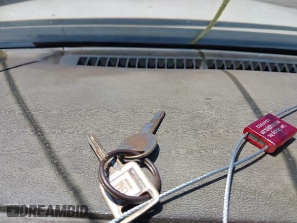 ✅ 1984 Buick Riviera • VIN: 1G4AZ57Y1EE422724 • Lot: 42443011. Wystawiony na IAAI z przebiegiem 7 506 mil. Bezpłatny archiwum sprzedaży aukcyjnych z USA i szczegółowy raport historii pojazdu na DreamBid. Zdjęcie 11.