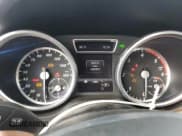 ✅ 2013 Mercedes-Benz M 350 • VIN: 4JGDA2EB9DA160510 • Lot: 92746145. Wystawiony na Copart z przebiegiem 166 551 mil. Bezpłatny archiwum sprzedaży aukcyjnych z USA i szczegółowy raport historii pojazdu na DreamBid. Zdjęcie 9.