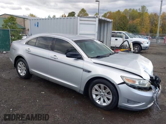 ✅ 2011 Ford Taurus SE • VIN: 1FAHP2DW8BG149894 • Лот: 43552815. Опубликован ранее на IAAI с пробегом 163 053 миль. Бесплатный доступ к архиву аукционных продаж из США и подробный отчёт об истории автомобиля на DreamBid. Изображение 1.