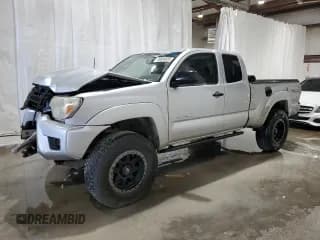✅ 2013 Toyota Tacoma • VIN: 5TFUU4ENXDX065050 • Lot: 80006635. Listed on Copart with 271,125 mi. Free auction sales archive from the USA and detailed vehicle history report at DreamBid. Image 1.