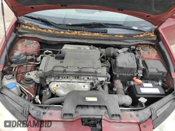 2010 Hyundai Elantra GLS z VIN KMHDU4AD7AU047708, wystawiony jako Copart lot #69568964 z przebiegiem 97 275 mil mil oraz Szkoda całkowita • Salvage title. Historia ofert i sprzedaży dostępna na DreamBid. Obrazek 11.