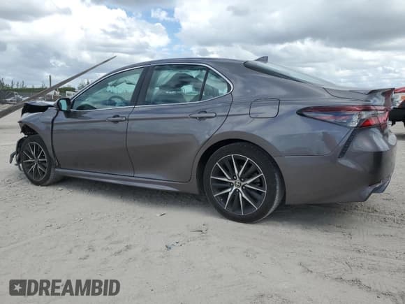 ✅ 2024 Toyota Camry SE Nightshade • VIN: 4T1G11AK2RU872697 • Lot: 87486615. Listed on Copart with 64,717 mi. Free auction sales archive from the USA and detailed vehicle history report at DreamBid. Image 2.