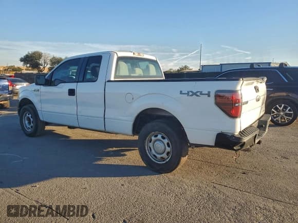 ✅ 2011 Ford F-150 XLT • VIN: 1FTFX1EF3BFB24756 • Lot: 96879725. Listed on Copart with 193,318 mi. Free auction sales archive from the USA and detailed vehicle history report at DreamBid. Image 2.