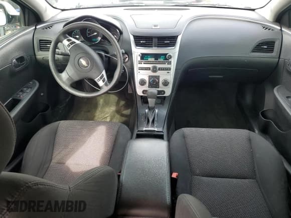 ✅ 2012 Chevrolet Malibu 1LT • VIN: 1G1ZC5E06CF152086 • Lot: 81725915. Listed on Copart with 177,095 mi. Free auction sales archive from the USA and detailed vehicle history report at DreamBid. Image 8.