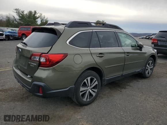 ✅ 2018 Subaru Outback Limited • VIN: 4S4BSENC6J3200363 • Лот: 93568575. Опубликован ранее на Copart с пробегом 122 465 миль. Бесплатный доступ к архиву аукционных продаж из США и подробный отчёт об истории автомобиля на DreamBid. Изображение 3.