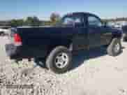 2002 Dodge Dakota Sport z VIN 1B7FL36X42S669287, wystawiony jako Copart lot #77607224 z przebiegiem 112 334 mil mil oraz Czysty tytuł • Clean title. Historia ofert i sprzedaży dostępna na DreamBid. Obrazek 3.