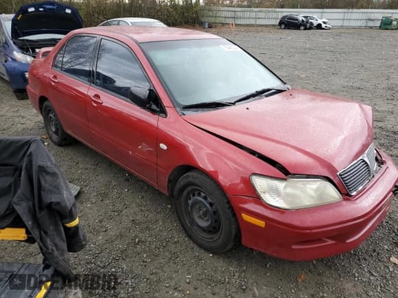 ✅ 2002 Mitsubishi Lancer ES • VIN: JA3AJ26E82U044516 • Lot: 76046224. Wystawiony na Copart z przebiegiem 201 916 mil. Bezpłatny archiwum sprzedaży aukcyjnych z USA i szczegółowy raport historii pojazdu na DreamBid. Zdjęcie 4.