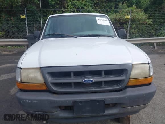 ✅ 1999 Ford Ranger XL • VIN: 1FTYR14V0XTA35439 • Lot: 42985019. Listed on IAAI with 188,211 mi. Free auction sales archive from the USA and detailed vehicle history report at DreamBid. Image 12.