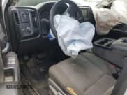 ✅ 2018 Chevrolet Silverado 2500HD Work Truck • VIN: 1GC1KUEG9JF277448 • Лот: 66103465. Опубликован ранее на Copart с пробегом 176 228 миль. Бесплатный доступ к архиву аукционных продаж из США и подробный отчёт об истории автомобиля на DreamBid. Изображение 8.