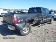 ✅ 2004 Chevrolet Silverado 2500HD LT • VIN: 1GCHK29124E144002 • Lot: 43278652. Wystawiony na IAAI z przebiegiem 179 331 mil. Bezpłatny archiwum sprzedaży aukcyjnych z USA i szczegółowy raport historii pojazdu na DreamBid. Zdjęcie 4.