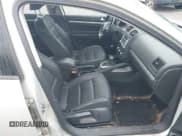 ✅ 2010 Volkswagen Jetta Limited Edition • VIN: 3VWAZ7AJ5AM134458 • Lot: 41941682. Listed on IAAI with 168,629 mi. Free auction sales archive from the USA and detailed vehicle history report at DreamBid. Image 5.