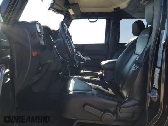 ✅ 2016 Jeep Wrangler Unlimited Rubicon • VIN: 1C4BJWFG0GL344398 • Lot: 87245225. Listed on Copart with 64,981 mi. Free auction sales archive from the USA and detailed vehicle history report at DreamBid. Image 7.