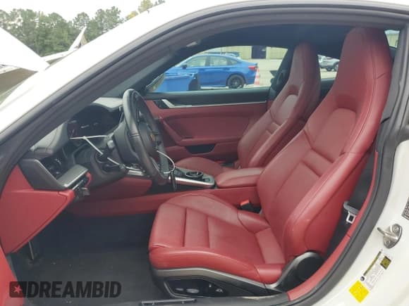 ✅ 2020 Porsche 911 Carrera • VIN: WP0AA2A95LS205350 • Лот: 73344194. Опубликован ранее на Copart с пробегом 30 738 миль. Бесплатный доступ к архиву аукционных продаж из США и подробный отчёт об истории автомобиля на DreamBid. Изображение 7.