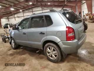 2009 Hyundai Tucson GLS z VIN KM8JM12B59U128264, wystawiony jako Copart lot #86692434 z przebiegiem 134 461 mil mil oraz Czysty tytuł • Clean title. Historia ofert i sprzedaży dostępna na DreamBid. Obrazek 2.