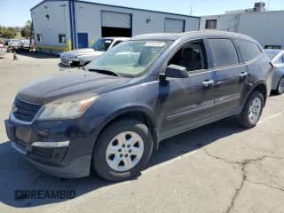 2016 Chevrolet Traverse LS z VIN 1GNKRFKD0GJ337815, wystawiony jako Copart lot #67897265 z przebiegiem 202 053 mil mil oraz Czysty tytuł • Clean title. Historia ofert i sprzedaży dostępna na DreamBid. Obrazek 1.