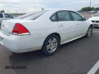 2012 Chevrolet Impala LT Fleet z VIN 2G1WG5E36C1318681, wystawiony jako IAAI lot #43461584 z przebiegiem 146 157 mil mil oraz . Historia ofert i sprzedaży dostępna na DreamBid. Obrazek 4.