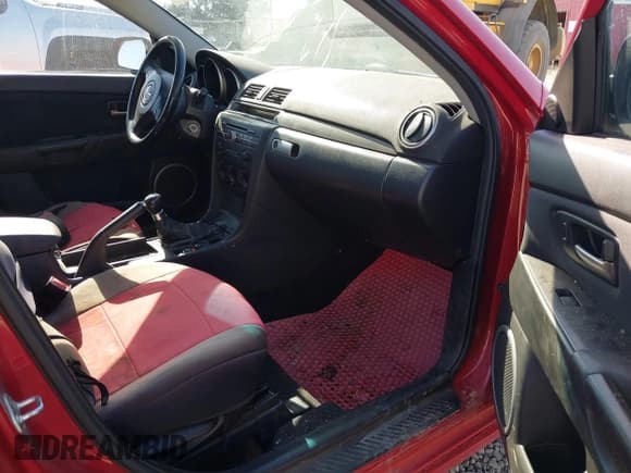✅ 2005 Mazda 3 s • VIN: JM1BK343951327748 • Lot: 43096928. Listed on IAAI with 290,589 mi. Free auction sales archive from the USA and detailed vehicle history report at DreamBid. Image 5.
