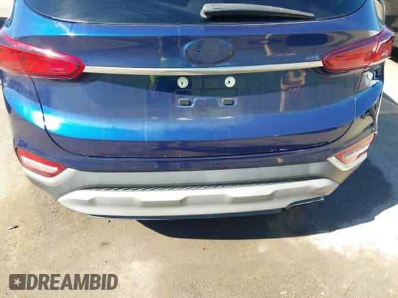 ✅ 2019 Hyundai Santa Fe SEL • VIN: 5NMS33AD7KH020056 • Lot: 43397434. Wystawiony na IAAI z przebiegiem 97 779 mil. Bezpłatny archiwum sprzedaży aukcyjnych z USA i szczegółowy raport historii pojazdu na DreamBid. Zdjęcie 17.