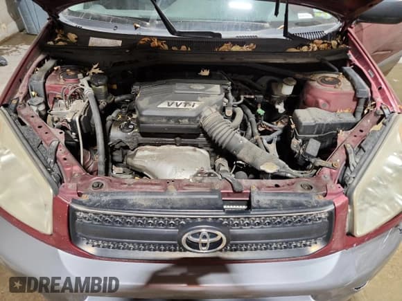 ✅ 2005 Toyota RAV4 • VIN: JTEGD20V950095218 • Lot: 92388915. Wystawiony na Copart z przebiegiem 244 246 mil. Bezpłatny archiwum sprzedaży aukcyjnych z USA i szczegółowy raport historii pojazdu na DreamBid. Zdjęcie 12.