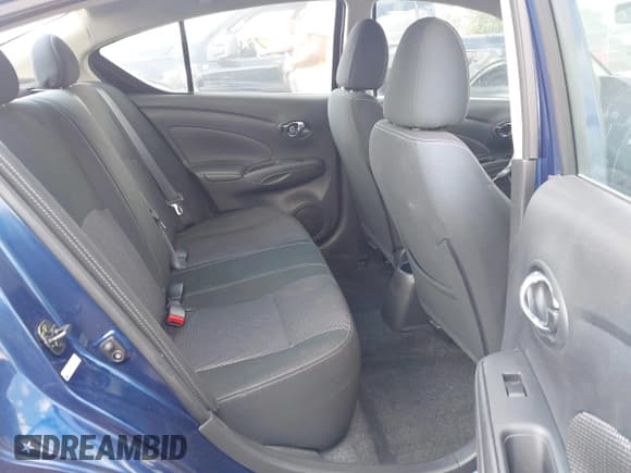 ✅ 2019 Nissan Versa SV • VIN: 3N1CN7AP8KL807572 • Lot: 43453358. Listed on IAAI with 115,909 mi. Free auction sales archive from the USA and detailed vehicle history report at DreamBid. Image 8.