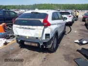 ✅ 2018 Mitsubishi Eclipse Cross ES • VIN: JA4AS3AA5JZ067109 • Lot: 42029168. Wystawiony na IAAI z przebiegiem 62 541 mil. Bezpłatny archiwum sprzedaży aukcyjnych z USA i szczegółowy raport historii pojazdu na DreamBid. Zdjęcie 4.