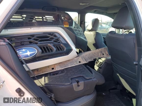 ✅ 2024 Subaru Outback Wilderness • VIN: 4S4BTGUD9R3272432 • Lot: 92589865. Listed on Copart with 40,687 mi. Free auction sales archive from the USA and detailed vehicle history report at DreamBid. Image 10.