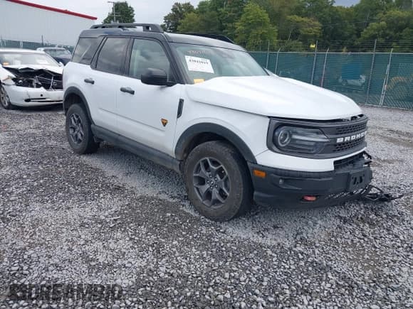 ✅ 2023 Ford Bronco Sport Badlands • VIN: 3FMCR9D93PRE06781 • Lot: 43041019. Listed on IAAI with 18,910 mi. Free auction sales archive from the USA and detailed vehicle history report at DreamBid. Image 1.