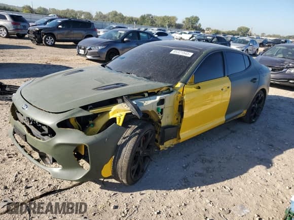 ✅ 2018 Kia Stinger GT2 • VIN: KNAE55LC6J6021554 • Лот: 85321545. Опубликован ранее на Copart с пробегом 67 994 миль. Бесплатный доступ к архиву аукционных продаж из США и подробный отчёт об истории автомобиля на DreamBid. Изображение 1.