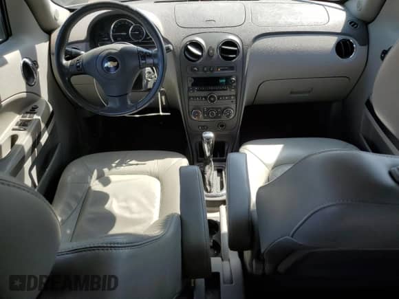 2009 Chevrolet HHR 2LT z VIN 3GNCA53V49S525414, wystawiony jako Copart lot #69882564 z przebiegiem 217 334 mil mil oraz Szkoda całkowita • Salvage title. Historia ofert i sprzedaży dostępna na DreamBid. Obrazek 8.