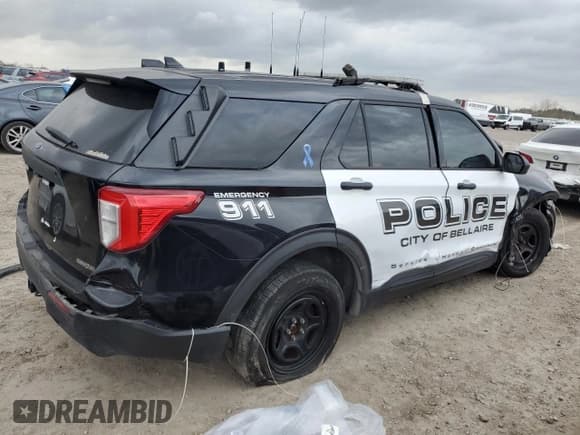 ✅ 2020 Ford Police Interceptor Utility • VIN: 1FM5K8AC2LGB85702 • Лот: 47487515. Опубликован ранее на Copart с пробегом 54 282 миль. Бесплатный доступ к архиву аукционных продаж из США и подробный отчёт об истории автомобиля на DreamBid. Изображение 3.