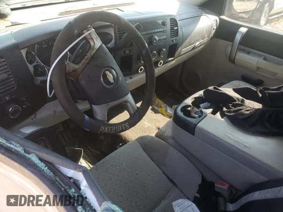 ✅ 2007 Chevrolet Silverado 1500 1LT • VIN: 2GCEC19C571589559 • Lot: 67481414. Listed on Copart with Not provided. Free auction sales archive from the USA and detailed vehicle history report at DreamBid. Image 8.