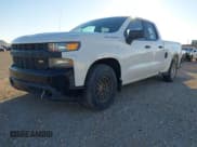 ✅ 2021 Chevrolet Silverado 1500 Work Truck • VIN: 1GCRYAEF2MZ354624 • Lot: 43484384. Wystawiony na IAAI z przebiegiem 56 732 mil. Bezpłatny archiwum sprzedaży aukcyjnych z USA i szczegółowy raport historii pojazdu na DreamBid. Zdjęcie 16.
