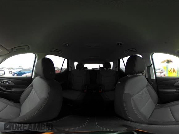 ✅ 2021 Chevrolet Traverse LT Cloth • VIN: 1GNERGKW8MJ210147 • Lot: 42424972. Listed on IAAI with 51,752 mi. Free auction sales archive from the USA and detailed vehicle history report at DreamBid. Image 18.