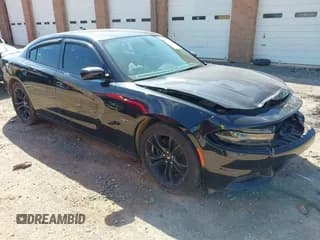 ✅ 2018 Dodge Charger R/T • VIN: 2C3CDXCT8JH134904 • Lot: 43034340. Wystawiony na IAAI z przebiegiem 121 551 mil. Bezpłatny archiwum sprzedaży aukcyjnych z USA i szczegółowy raport historii pojazdu na DreamBid. Zdjęcie 1.