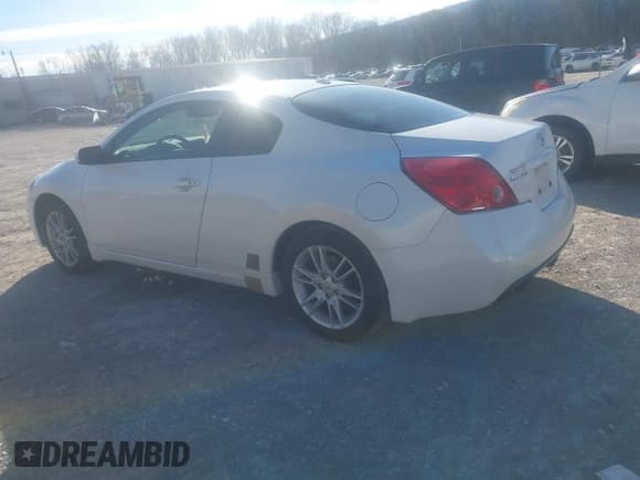 ✅ 2008 Nissan Altima SE • VIN: 1N4BL24E08C141393 • Lot: 43818516. Listed on IAAI with 222,365 mi. Free auction sales archive from the USA and detailed vehicle history report at DreamBid. Image 3.