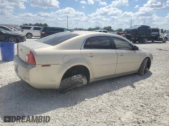 ✅ 2011 Chevrolet Malibu 1LT • VIN: 1G1ZC5E16BF252261 • Lot: 72155644. Listed on Copart with 147,466 mi. Free auction sales archive from the USA and detailed vehicle history report at DreamBid. Image 3.