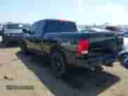 2018 Ram 1500 Tradesman z VIN 1C6RR6FTXJS100752, wystawiony jako IAAI lot #42283635 z przebiegiem 91 347 mil mil oraz . Historia ofert i sprzedaży dostępna na DreamBid. Obrazek 3.