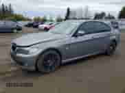 2011 BMW 3 Series z VIN WBAPG7G58BNN18042, wystawiony jako Copart lot #83788495 z przebiegiem 251 963 mil mil oraz Szkoda całkowita • Salvage title. Historia ofert i sprzedaży dostępna na DreamBid. Obrazek 1.