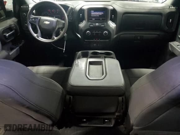 ✅ 2020 Chevrolet Silverado 2500HD Custom • VIN: 1GC4YME71LF173048 • Лот: 87095825. Опубликован ранее на Copart с пробегом 210 779 миль. Бесплатный доступ к архиву аукционных продаж из США и подробный отчёт об истории автомобиля на DreamBid. Изображение 8.