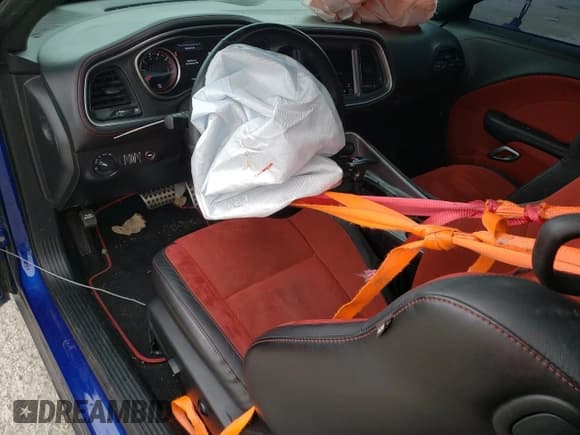 ✅ 2021 Dodge Challenger R/T Scat Pack • VIN: 2C3CDZFJ1MH580662 • Лот: 37158044. Опубликован ранее на Copart с пробегом 27 028 миль. Бесплатный доступ к архиву аукционных продаж из США и подробный отчёт об истории автомобиля на DreamBid. Изображение 8.