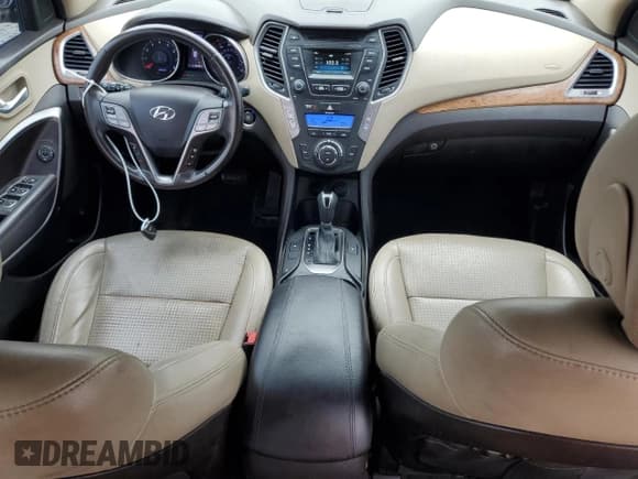 ✅ 2013 Hyundai Santa Fe Sport • VIN: 5XYZU3LA0DG052777 • Lot: 86338275. Listed on Copart with 174,940 mi. Free auction sales archive from the USA and detailed vehicle history report at DreamBid. Image 8.