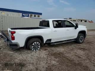 2022 Chevrolet Silverado 3500HD LT с VIN 1GC4YTEY3NF237712, выставлен на аукционе Copart как лот 67771984 с пробегом 63 647 миль миль и Списание • Salvage title. История ставок и продаж доступна на DreamBid. Изображение 3.