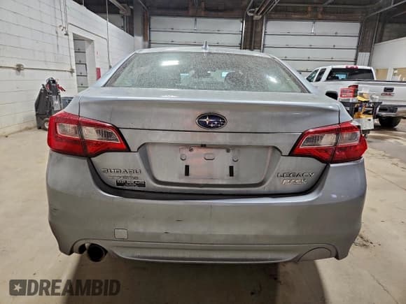✅ 2017 Subaru Legacy Premium • VIN: 4S3BNAF6XH3066402 • Lot: 94132915. Wystawiony na Copart z przebiegiem 77 027 mil. Bezpłatny archiwum sprzedaży aukcyjnych z USA i szczegółowy raport historii pojazdu na DreamBid. Zdjęcie 6.