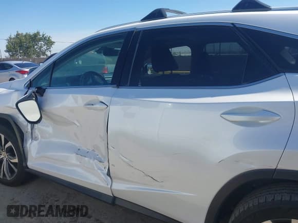 ✅ 2016 Lexus RX 350 • VIN: 2T2BZMCA6GC035549 • Лот: 43118446. Опубликован ранее на IAAI с пробегом 99 978 миль. Бесплатный доступ к архиву аукционных продаж из США и подробный отчёт об истории автомобиля на DreamBid. Изображение 14.